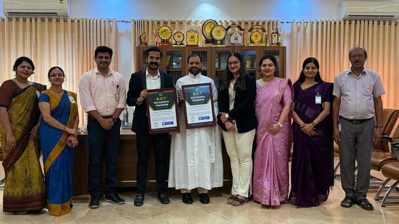 Certificates handed over