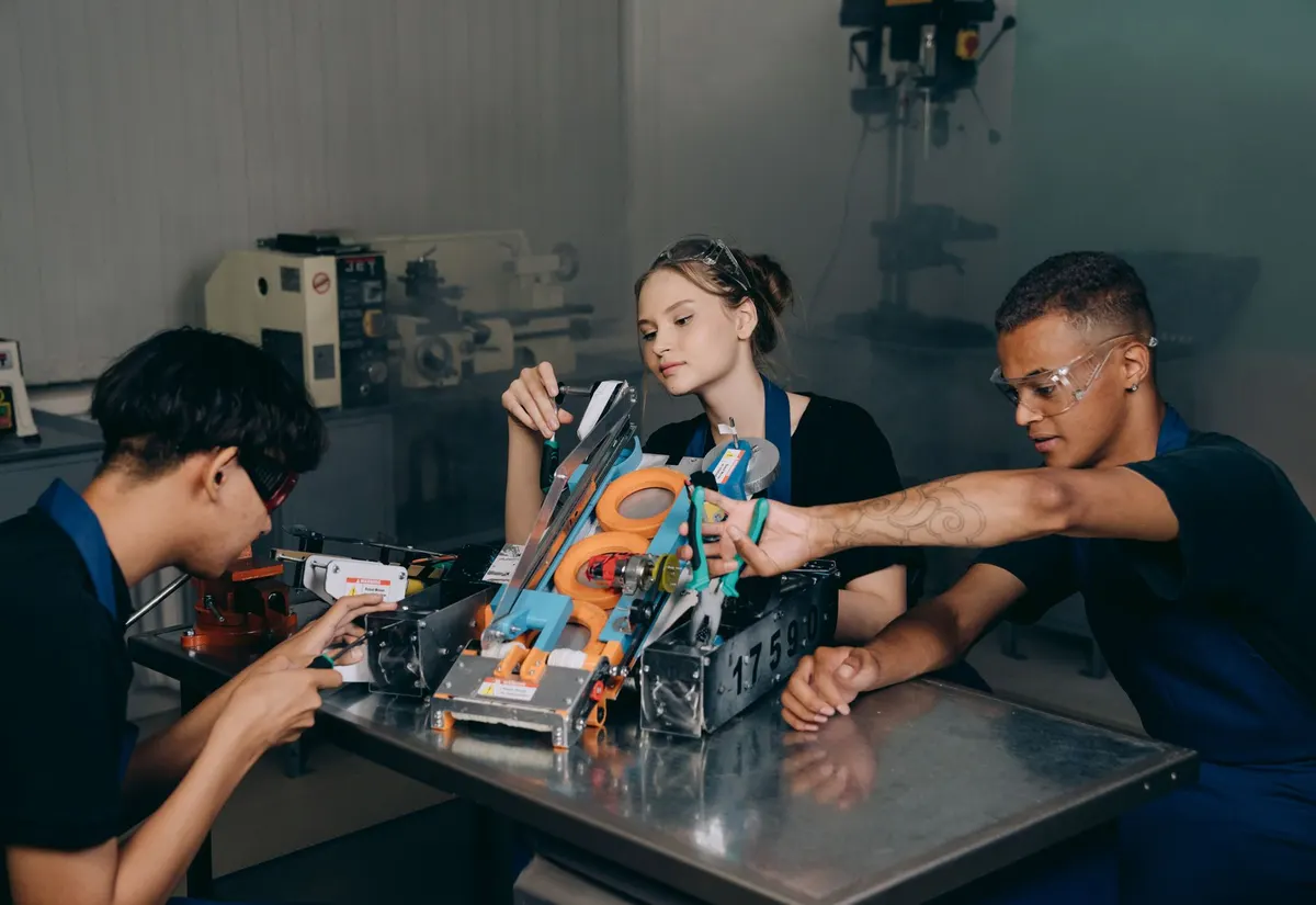 Robotics workshop, wide